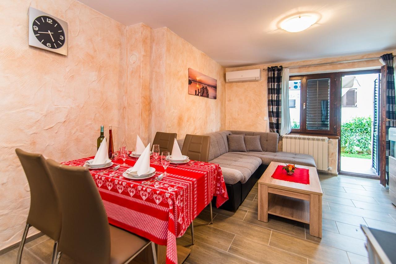 Apartment Stela Poreč Zewnętrze zdjęcie