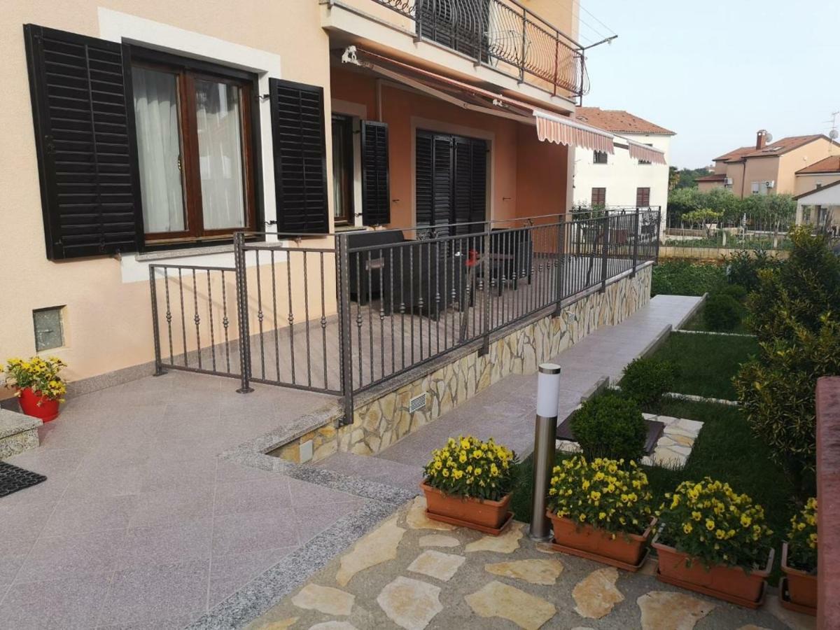 Apartment Stela Poreč Zewnętrze zdjęcie